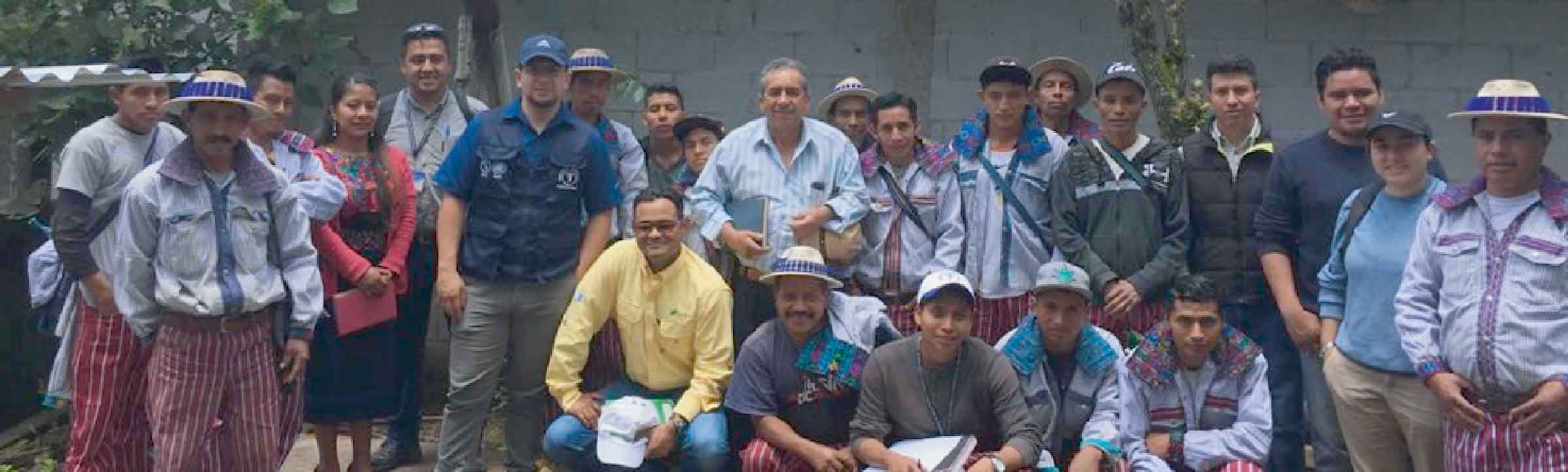 Foto grupal. Agua para la vida